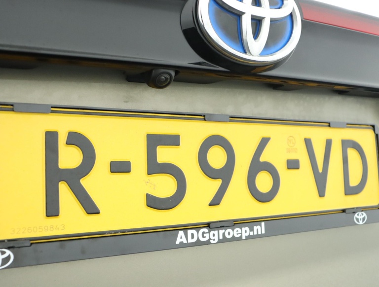 Toyota Yaris Cross - 1.5 Hybrid Dynamic 42