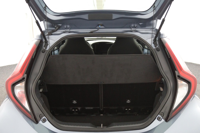 Toyota Aygo X - 1.0 VVT-i MT Play 22