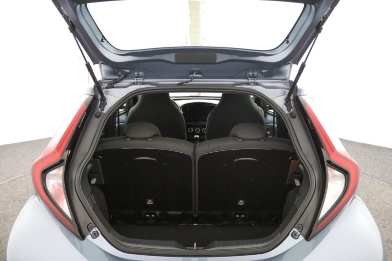 Toyota Aygo X - 1.0 VVT-i MT Play 23