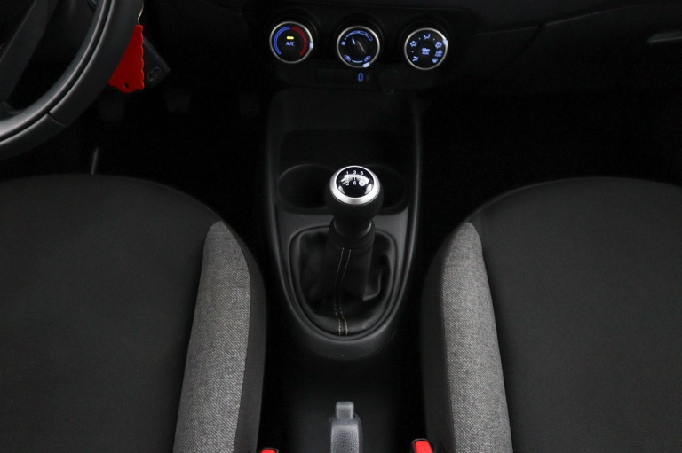 Toyota Aygo X - 1.0 VVT-i MT Play 26