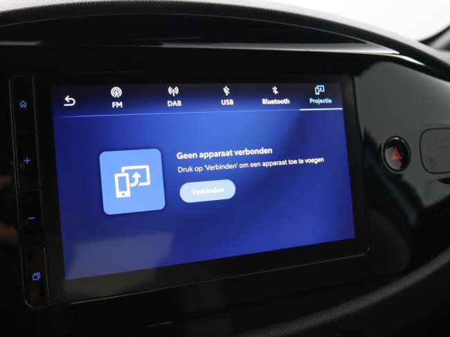 Toyota Aygo X - 1.0 VVT-i MT Play