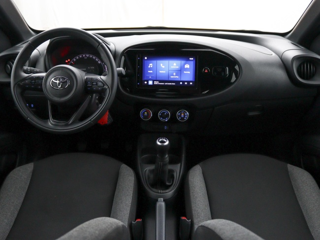 Toyota Aygo X - 1.0 VVT-i MT Play