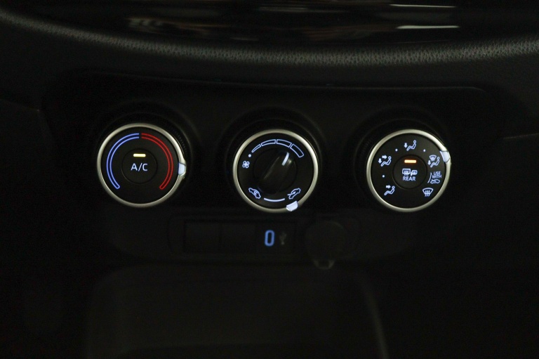 Toyota Aygo X - 1.0 VVT-i MT Play 6