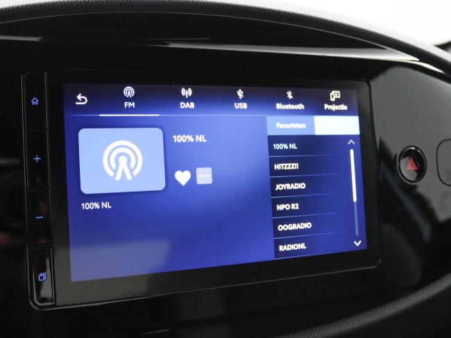 Toyota Aygo X - 1.0 VVT-i MT Play