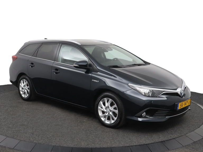 Toyota Auris Touring Sports - 1.8 Hybrid Dynamic Go 14