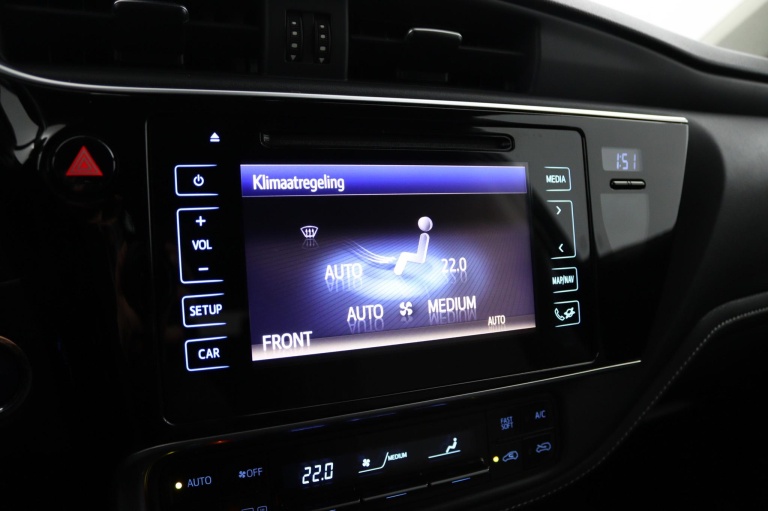 Toyota Auris Touring Sports - 1.8 Hybrid Dynamic Go 39