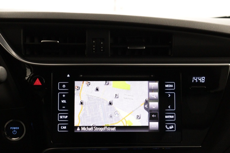 Toyota Auris - 1.8 Hybrid Executive 28