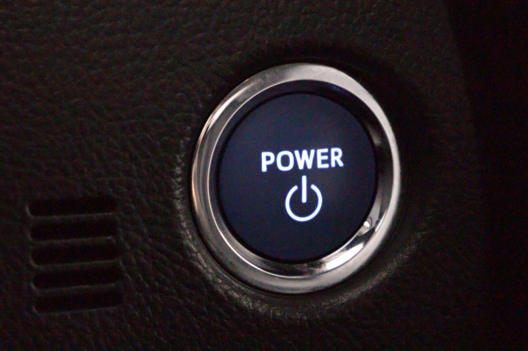 Toyota Auris - 1.8 Hybrid Executive 40