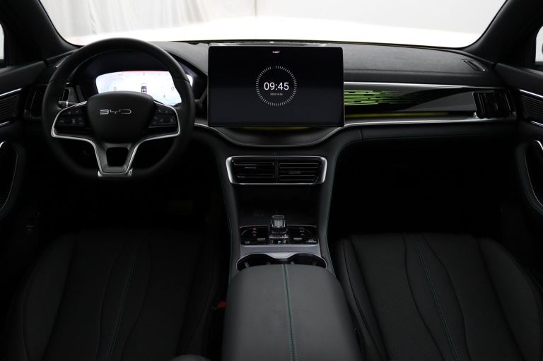 BYD SEAL U - Limited Edition 87 kWh 9