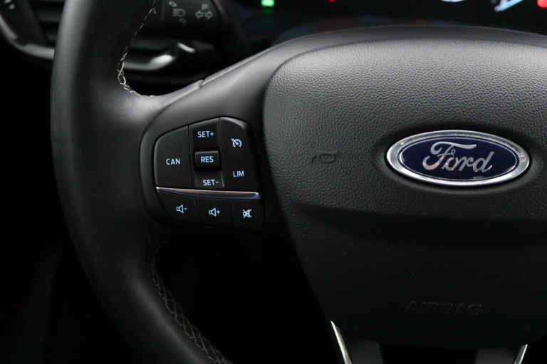 Ford Puma - 1.0 EcoBoost Hybrid Titanium 10