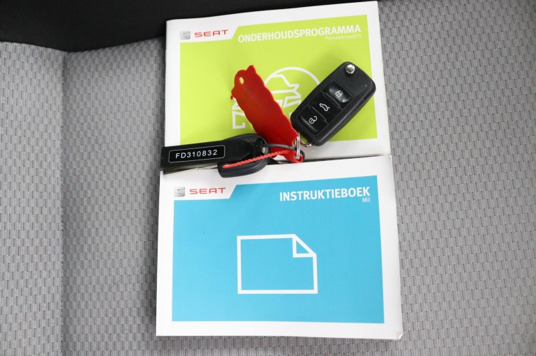 SEAT Mii - 1.0 Style Dynamic 13