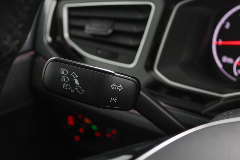 Volkswagen Polo - 1.0 TSI Highline 10
