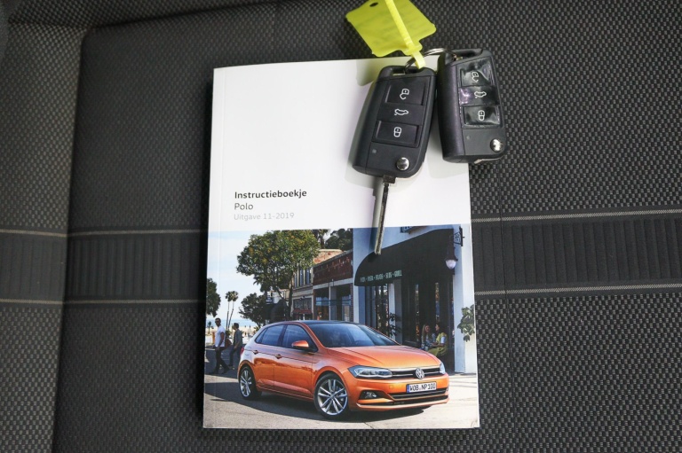 Volkswagen Polo - 1.0 TSI Highline 15