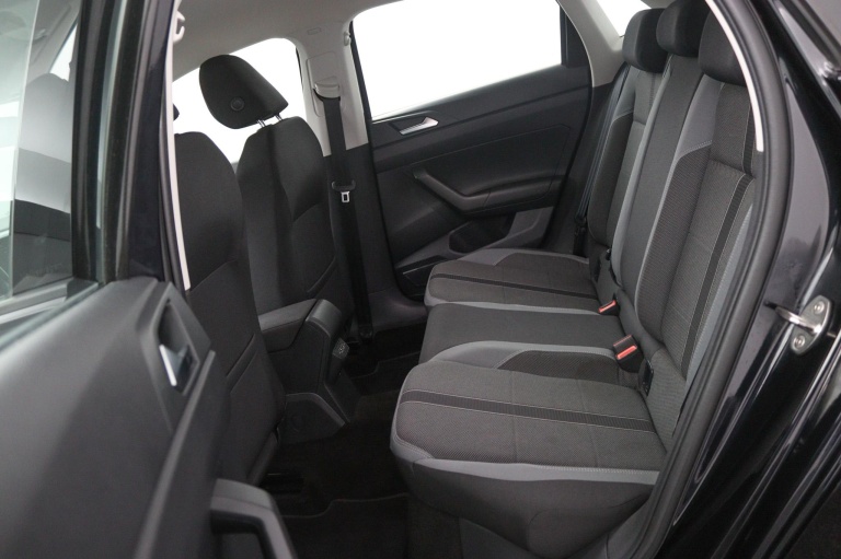 Volkswagen Polo - 1.0 TSI Highline 17