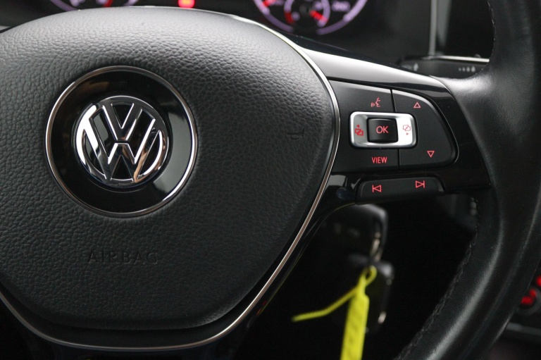 Volkswagen Polo - 1.0 TSI Highline 19