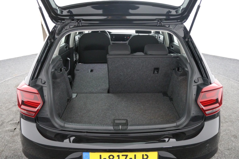 Volkswagen Polo - 1.0 TSI Highline 23