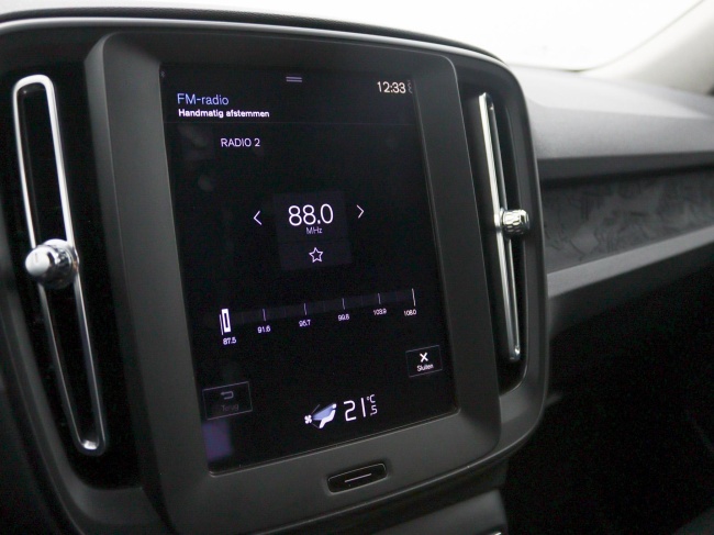 Volvo XC40 - 1.5 T2 Momentum Core