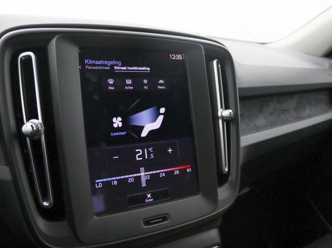 Volvo XC40 - 1.5 T2 Momentum Core