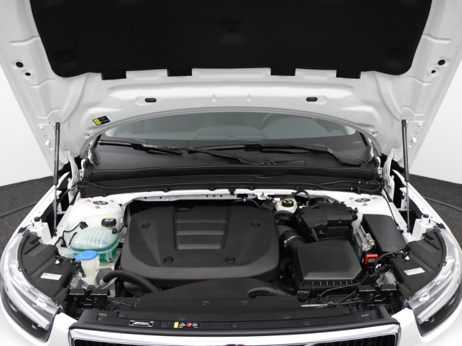 Volvo XC40 - 1.5 T2 Momentum Core