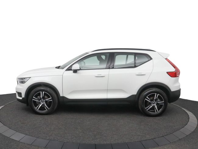 Volvo XC40 - 1.5 T2 Momentum Core