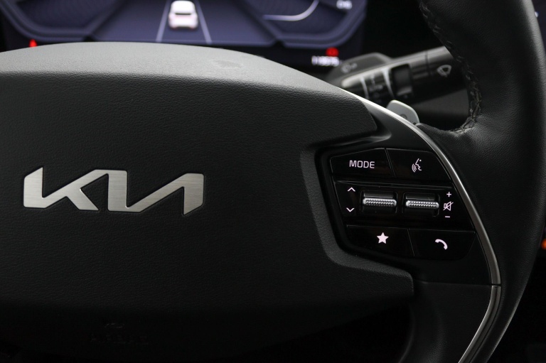 Kia EV6 - Plus AWD 77.4 kWh 27