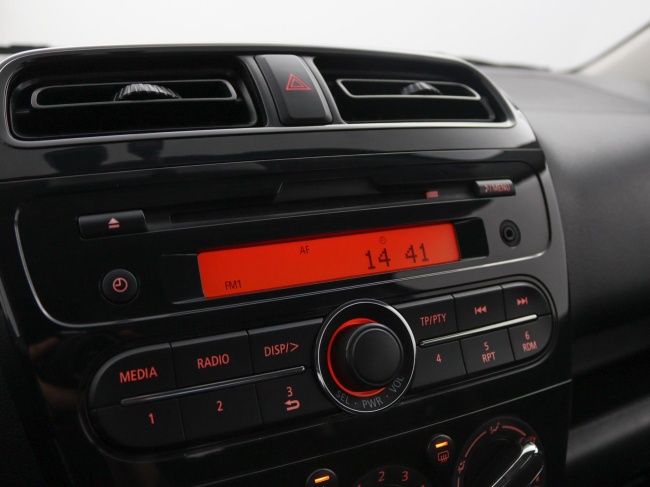 Mitsubishi Space Star - 1.0 Cool+