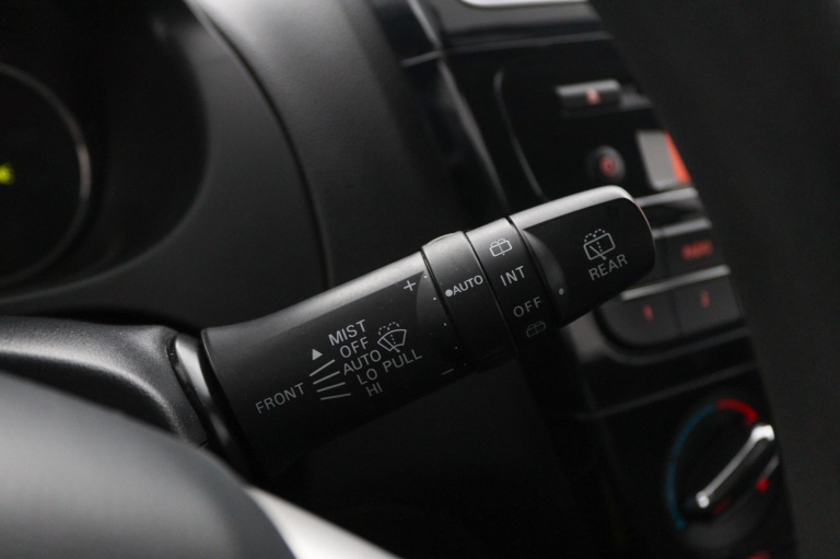 Mitsubishi Space Star - 1.0 Cool+ 16