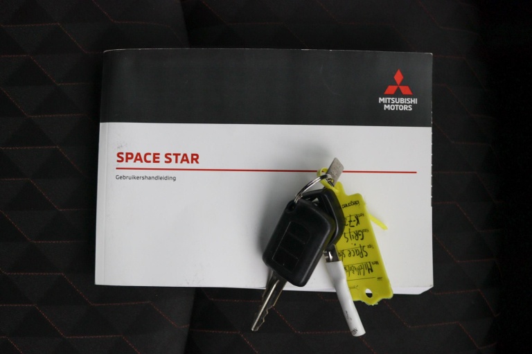 Mitsubishi Space Star - 1.0 Cool+ 18