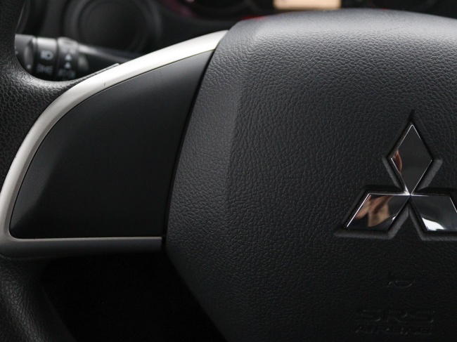 Mitsubishi Space Star - 1.0 Cool+