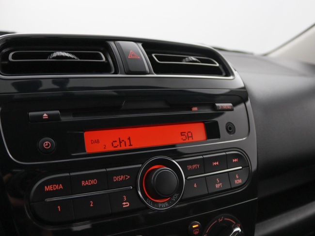 Mitsubishi Space Star - 1.0 Cool+