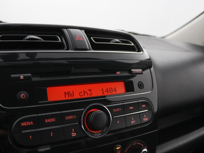 Mitsubishi Space Star - 1.0 Cool+