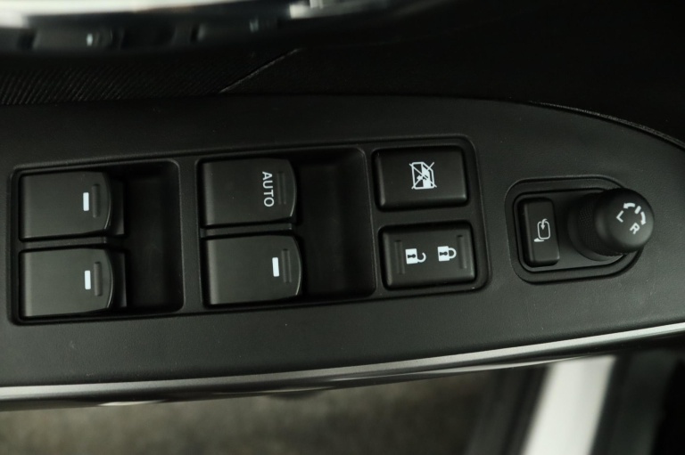 Suzuki S-Cross - 1.5 Hybrid Select 27