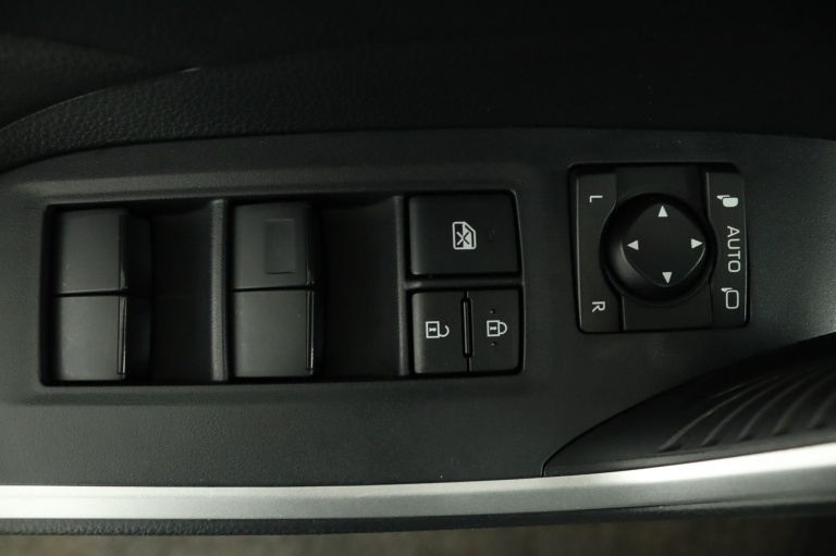 Toyota RAV4 - 2.5 Hybrid Active 28