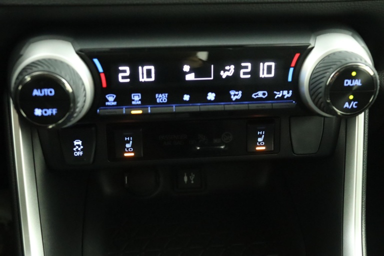 Toyota RAV4 - 2.5 Hybrid Active 7