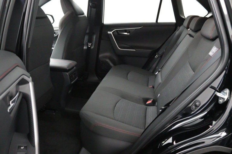 Toyota RAV4 - 2.5 Plug-in Hybrid AWD Dynamic 13
