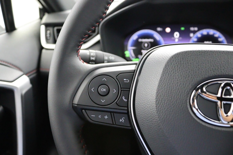 Toyota RAV4 - 2.5 Plug-in Hybrid AWD Dynamic 18