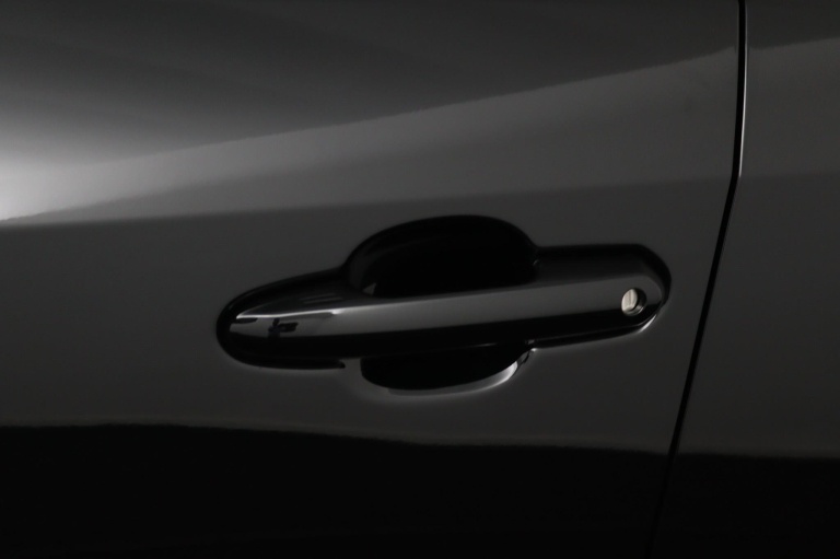 Toyota RAV4 - 2.5 Plug-in Hybrid AWD Dynamic 37