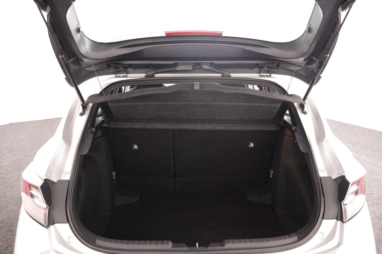 Toyota Corolla - 1.8 Hybrid Active 21