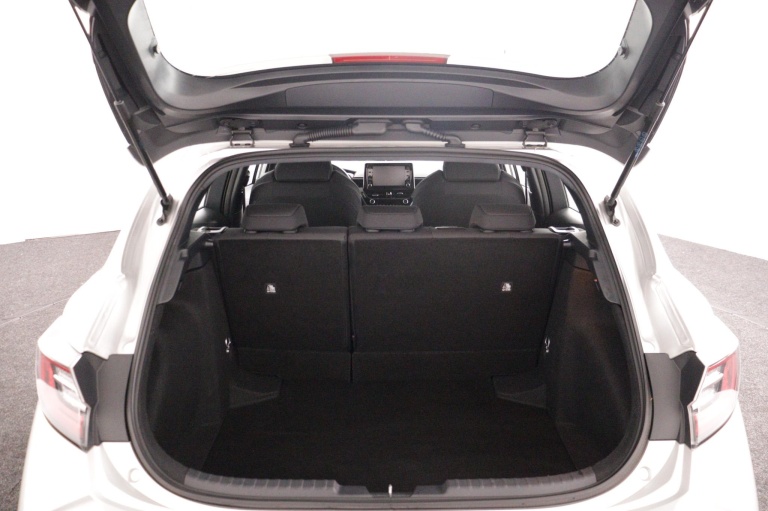 Toyota Corolla - 1.8 Hybrid Active 22