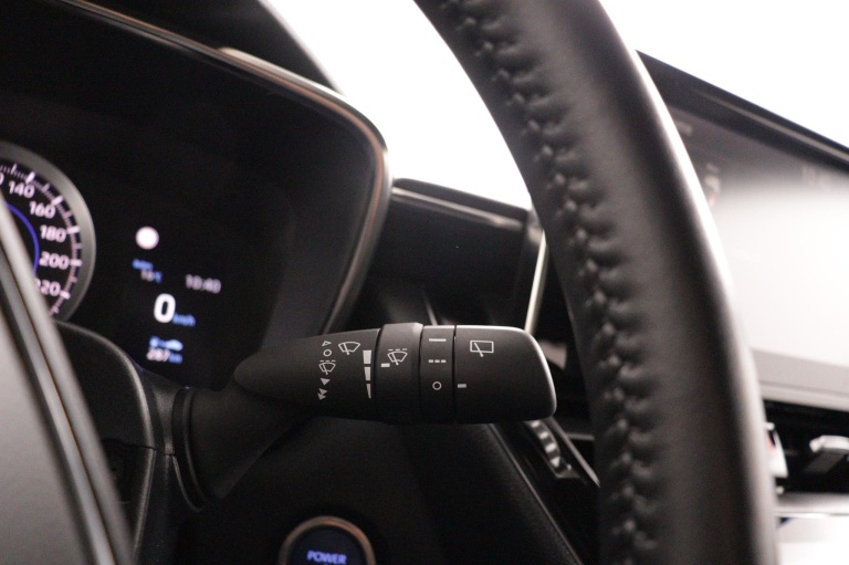 Toyota Corolla - 1.8 Hybrid Active 30