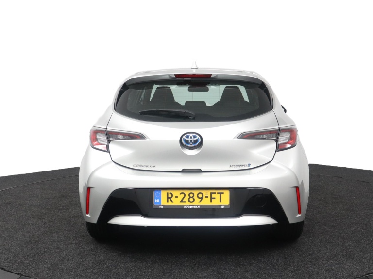 Toyota Corolla - 1.8 Hybrid Active 38