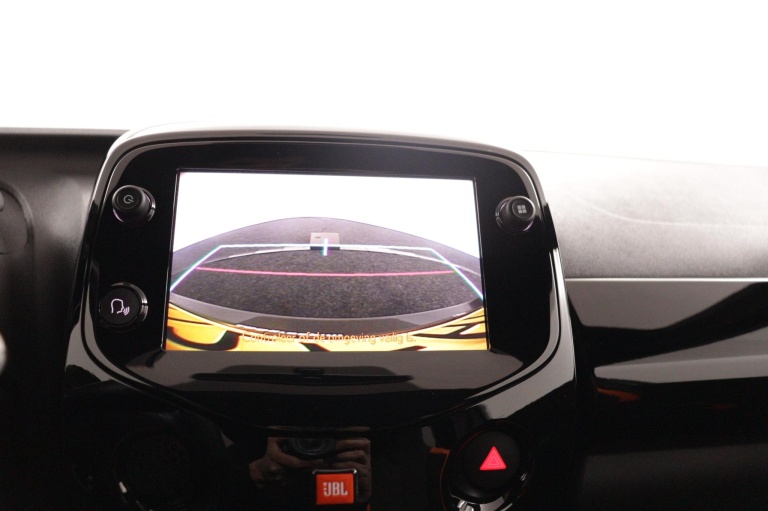 Toyota Aygo - 1.0 VVT-i x-JBL 9