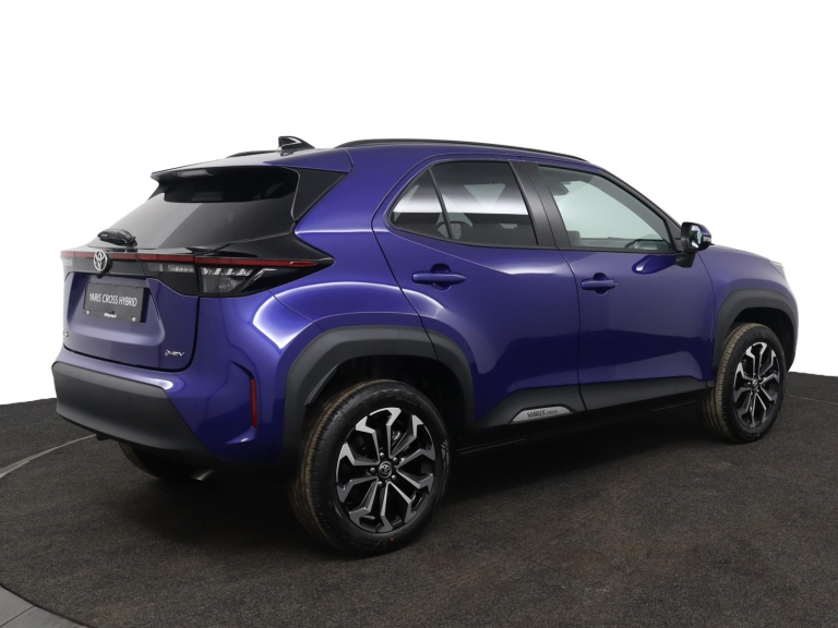 Toyota Yaris Cross - 1.5 Hybrid 115 Dynamic 2