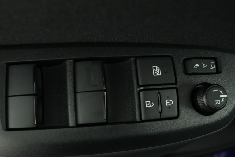 Toyota Yaris Cross - 1.5 Hybrid 115 Dynamic 27