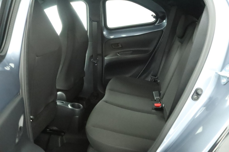 Toyota Aygo X - 1.0 VVT-i MT Pulse 18