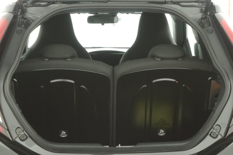 Toyota Aygo X - 1.0 VVT-i MT Pulse 24