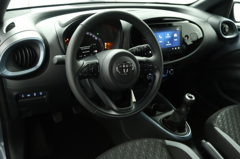 Toyota Aygo X - 1.0 VVT-i MT Pulse 54