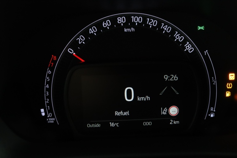 Toyota Aygo X - 1.0 VVT-i MT Pulse 6