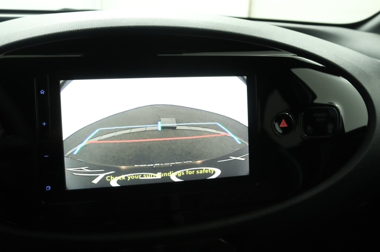 Toyota Aygo X - 1.0 VVT-i MT Pulse 9