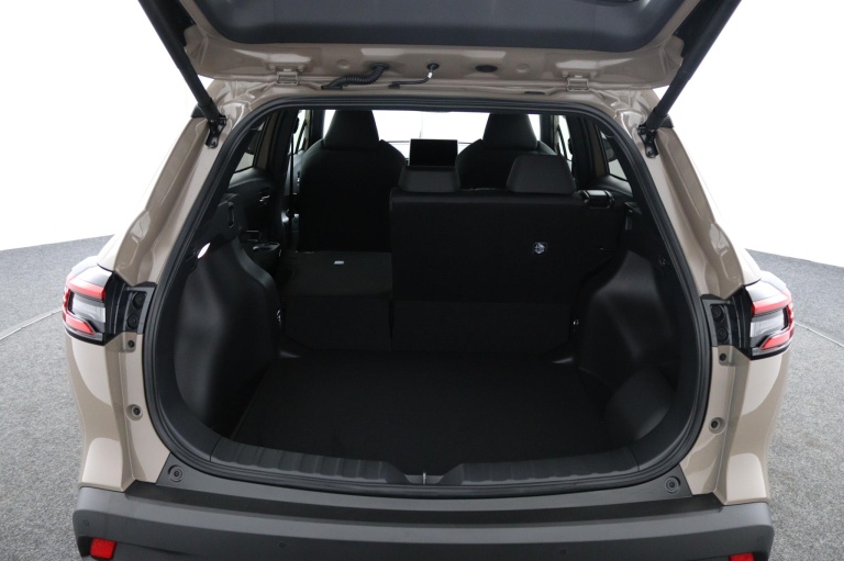 Toyota Corolla Cross - Hybrid 140 Dynamic 23